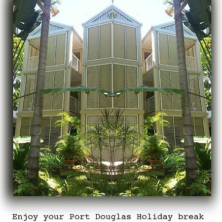 Port Douglas Apartments (Adults Only) Esterno foto